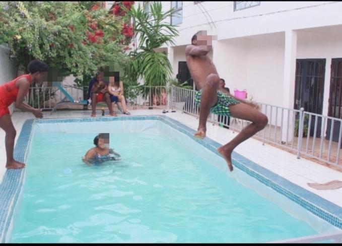 Appartement 2 Chambres Residence Avec Piscine Yaoundé Exteriör bild